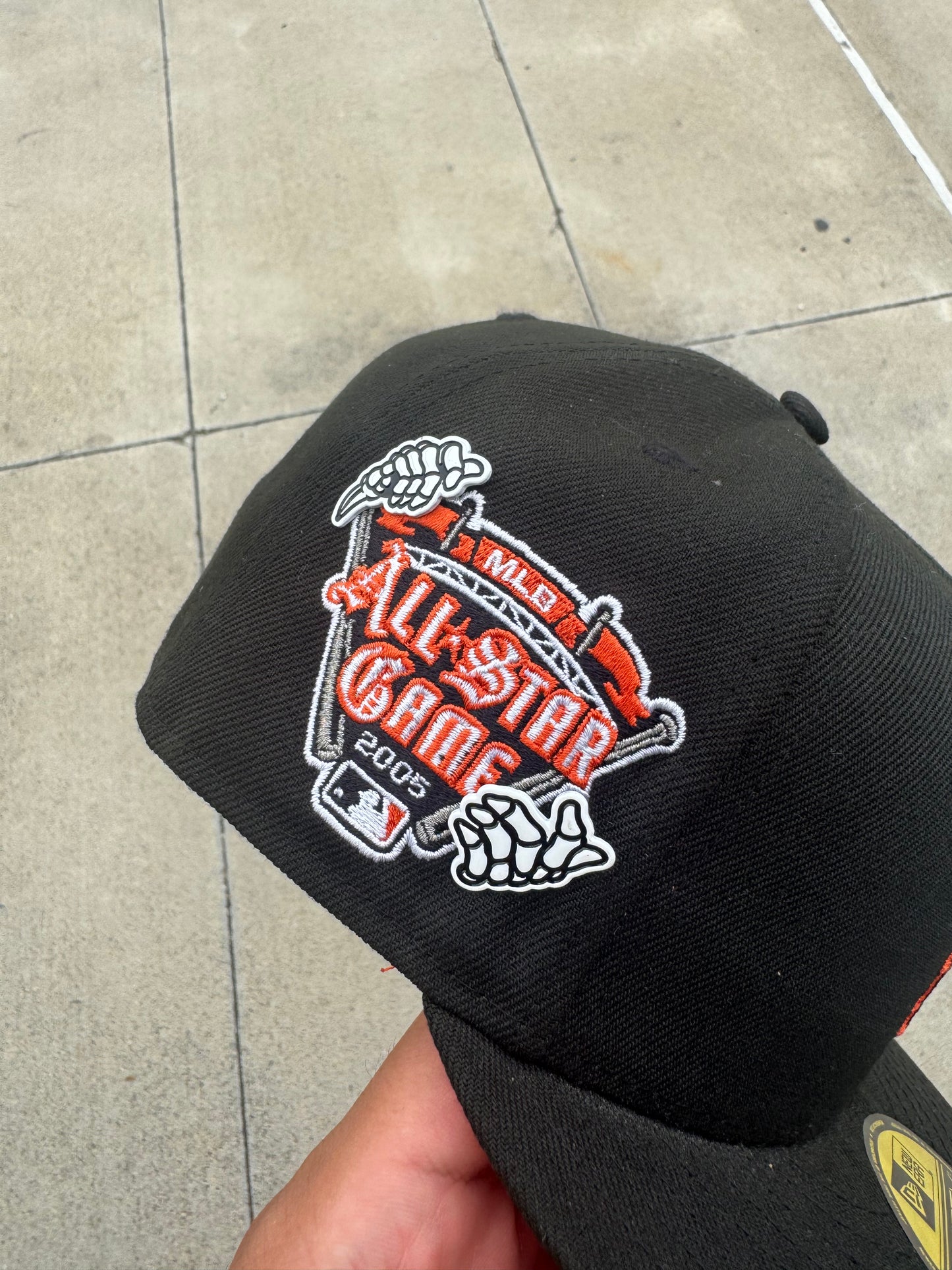 Cappys Revenge Hands Pin (2 Pins)