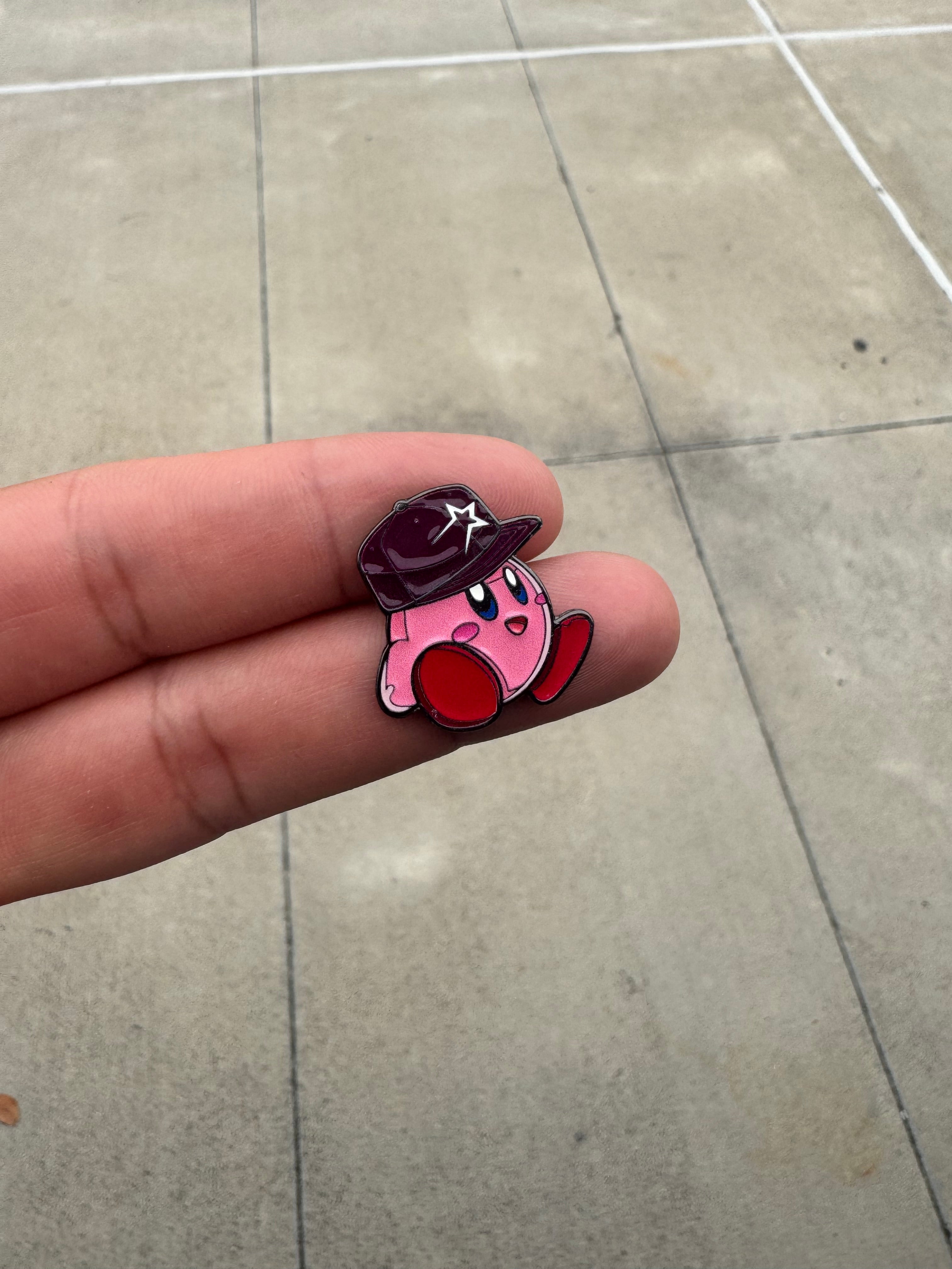 Kirby Pin (Purple Stros Hat)